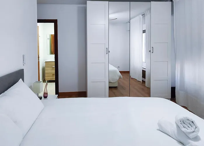 El Prestigio De Sagasta By Alogest דירה סרגוסה